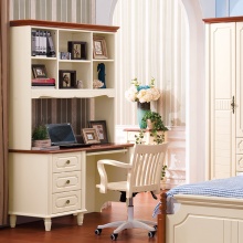 电脑桌带书架
